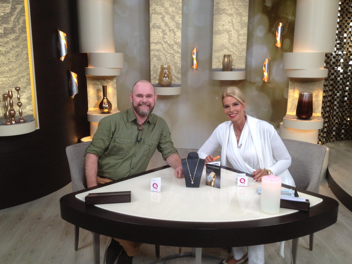 GemAdventurer's tweet photo. A fantastic show on QVC Germany last night with Brazilian Kunzite http://t.co/UHfsT7jngU. Special thanks to Petra! http://t.co/jNZkEdo2hk