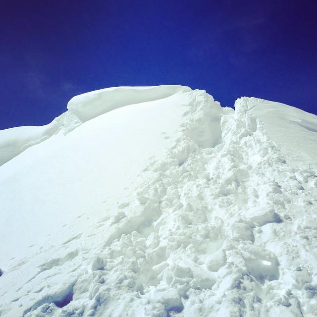 ColoradoHikes's tweet photo. Photo from krun_g Snow and MORE snow! Final few steps to the summit... #14ers #mountainee… http://t.co/H8QGeG9tRX http://t.co/U2UrltLJqG