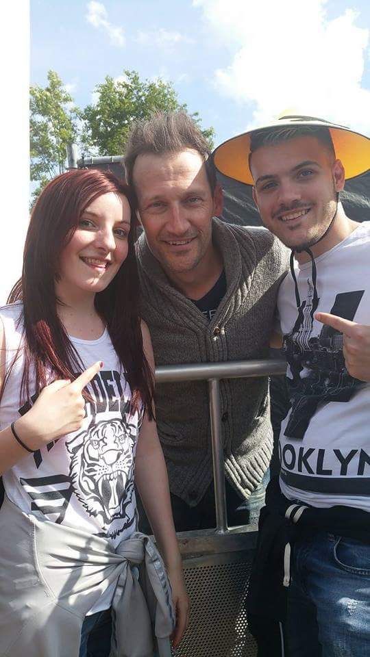 TekstyleLover's tweet photo. @DJMWAK @dj_iTek 
#Emporium2015 http://t.co/kICWBxrR5l