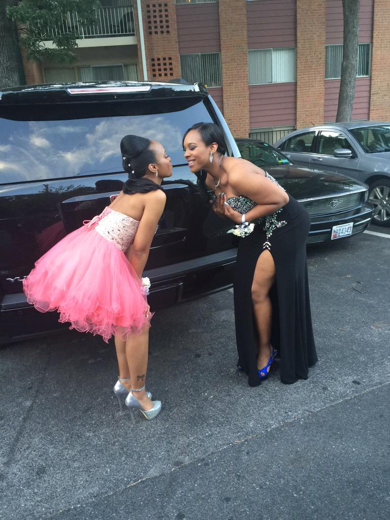 GeeekMode's tweet image. My Babies #Slayeddddd LassNight #prom2k15