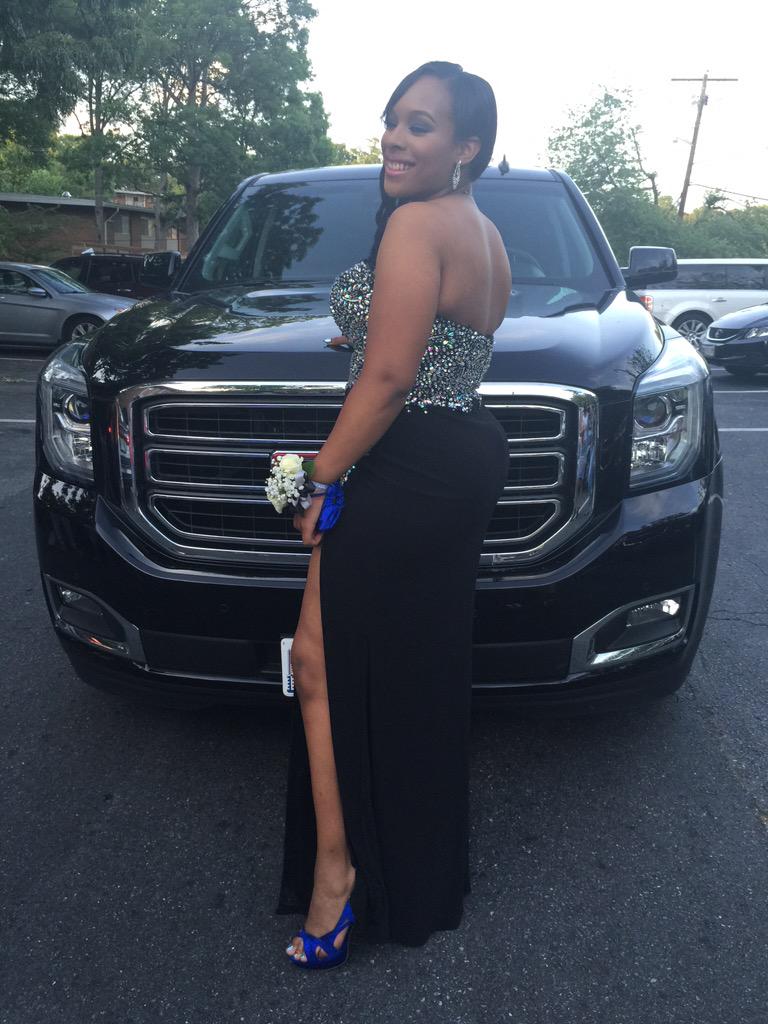 GeeekMode's tweet image. My Babies #Slayeddddd LassNight #prom2k15
