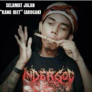 Selamat jalan kang, Semoga engkau tenang disana :') Terima Kasih atas inspirasi yang engkau berikan kepada kami