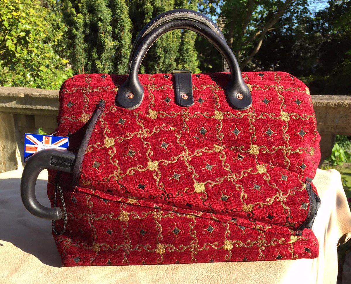LondonJacks's tweet image. Check out Carpet’ #TravelBags Various Sizes &amp;amp; Colors ow.ly/NGe97  #SmallBizpromo #freeproteam #SBS #EtsyRT