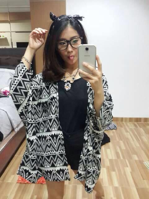 ladyfameshop's tweet photo. NATHAN KIMONO 58RB.TWISCONE BANGKOK! TEBAL!BAGUS! SILK! SUPER NYAMAN! FREE SIZE TERJAMIN! S-XXL DIJAMIN BISA PAKAI ♥ http://t.co/jOb50OHePc