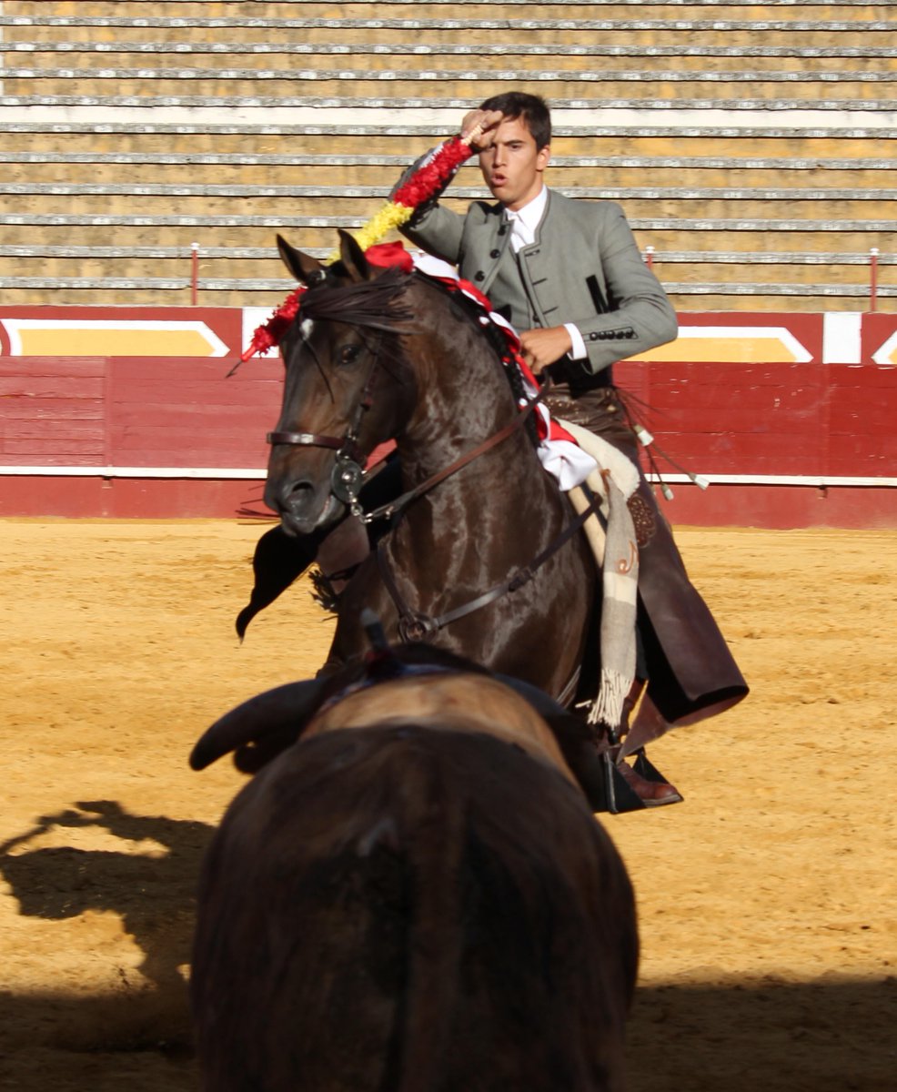 Prensa Manuel Moreno tweet media