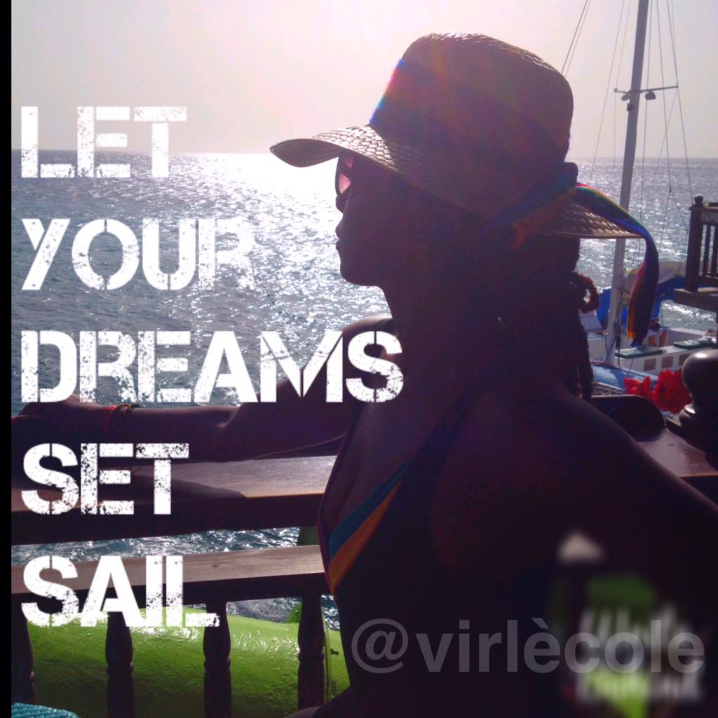 Sail away with us! #sunday #dreaming! #online #shop #vintagehat #vintagebathingsuit #buy