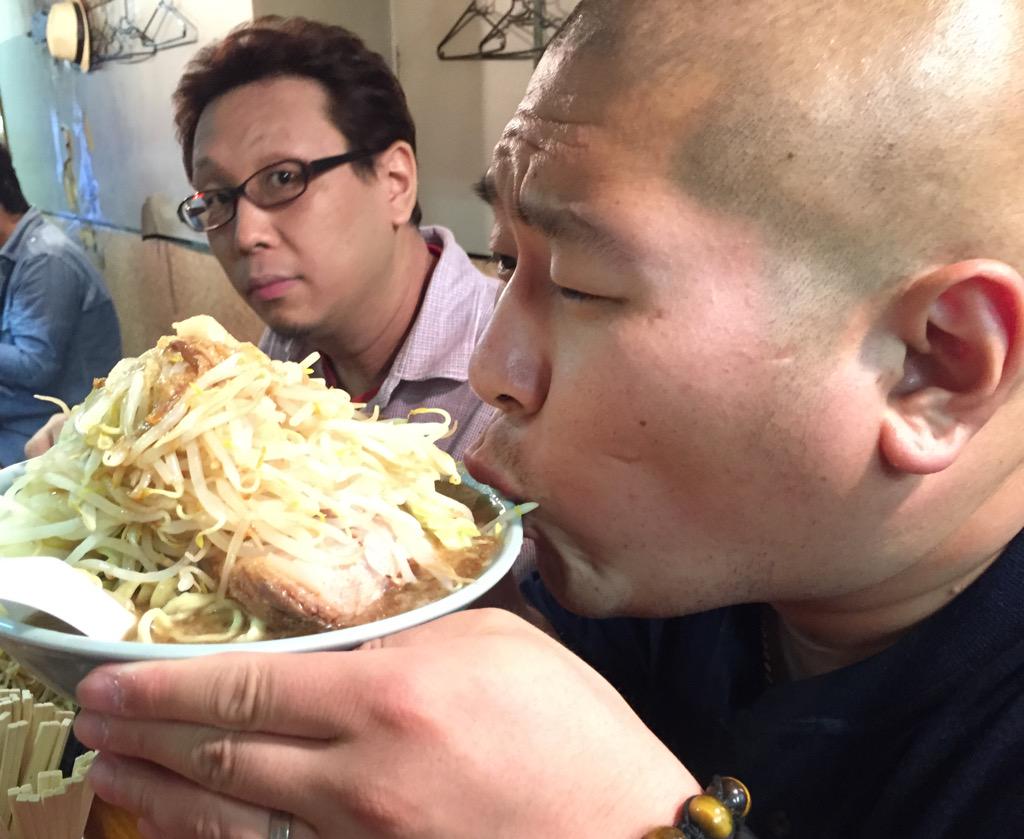 【#GP千葉】
3日間お疲れ様でした！
僕たちはこれから西新井のラーメン
「富士丸」さんにて晩御飯です（＾ω＾）
ヤサイめちゃウマですお！
僕のオススメのお店です！(ﾉ)ω(ヾ)
次回はGP神戸にてお会いしましょう！
#GPChiba