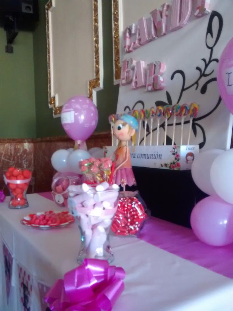 dulziamassanass's tweet photo. Candy Bar montada el Sábado para una comunión en @MediterraneoSal #dulzia #massanassa #candybar #comuniones2015 http://t.co/5lrOstskZv