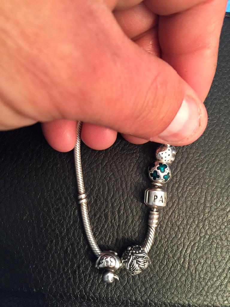 Petals of Balham tweet media