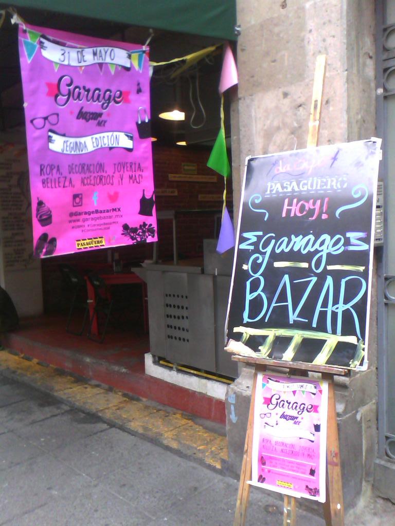 WaRdArK's tweet photo. ¿Qué esperan para venir a @GarageBazarMX ? Los esperamos desde ahora y hasta las 7pm. Motolinia #33, Centro Histórico http://t.co/FIbHlTeb2c