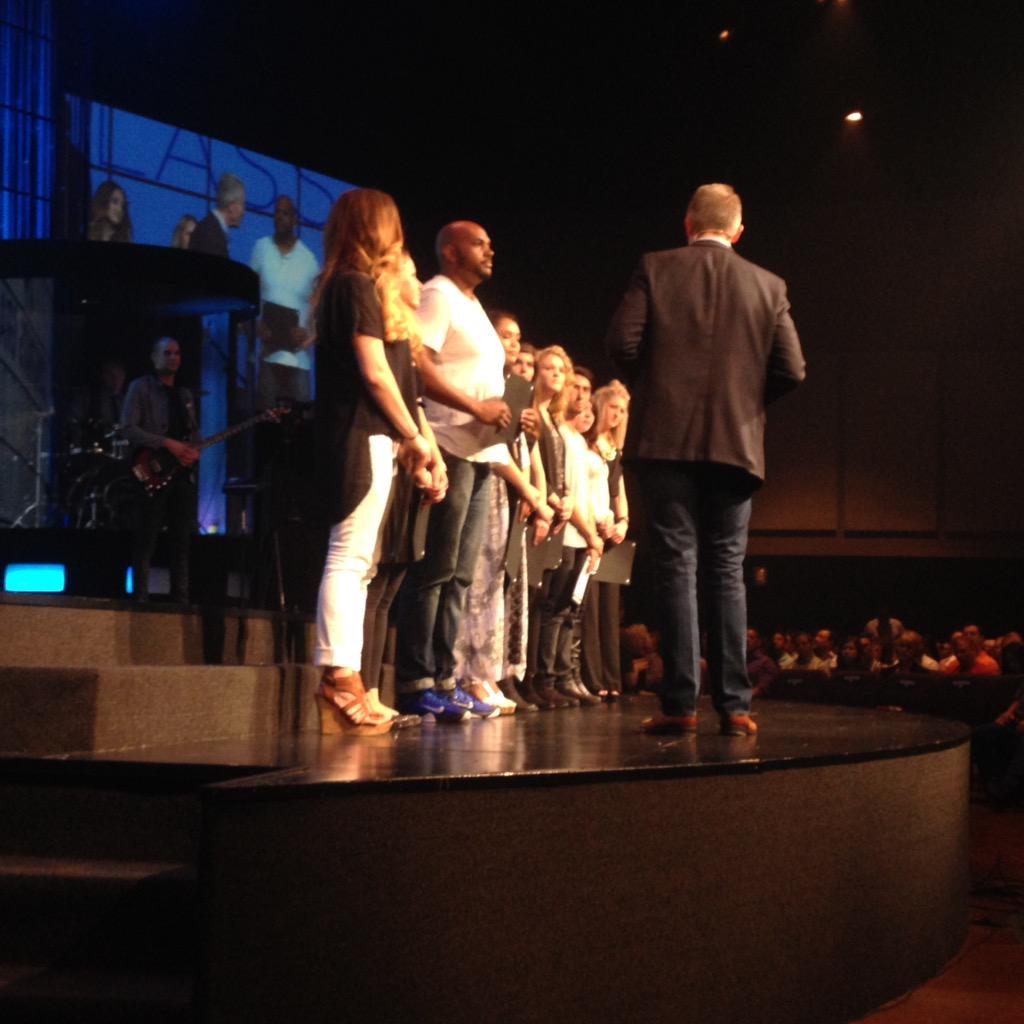 adams_gracey's tweet photo. congrats to all the internship grads!🎉 yall are all great!! http://t.co/4dfmhwFwZO