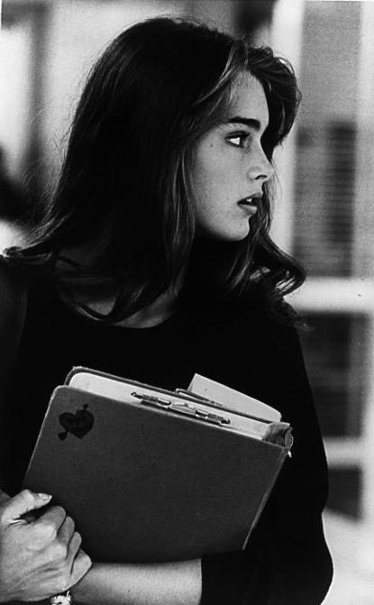 Happy birthday Brooke Shields       