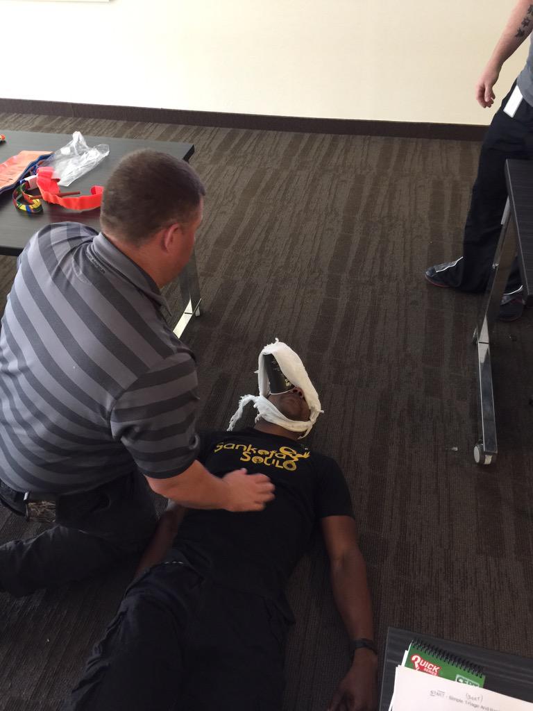 NHPublicSafety's tweet image. CERT training going strong. #safety, #buildingastrongcommunity. @VisitNorthHills @CAPTRUSTTower