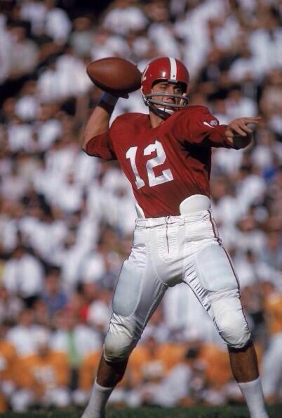 Happy 72nd birthday to legend Joe Namath!  