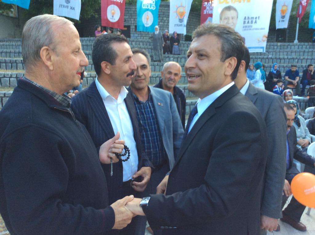 ahmetbaba2023's tweet photo. Karargah Tepe Mahallesi Sakinlerimiz İle Buluştuk. http://t.co/cWBO99p9UP