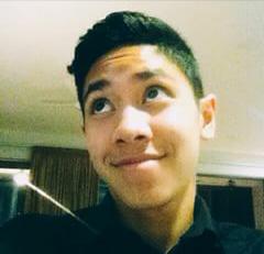 MahiiraEmir's tweet photo. Kenapa.. begini? @EmyrMahira :') http://t.co/YiJyN87PQv