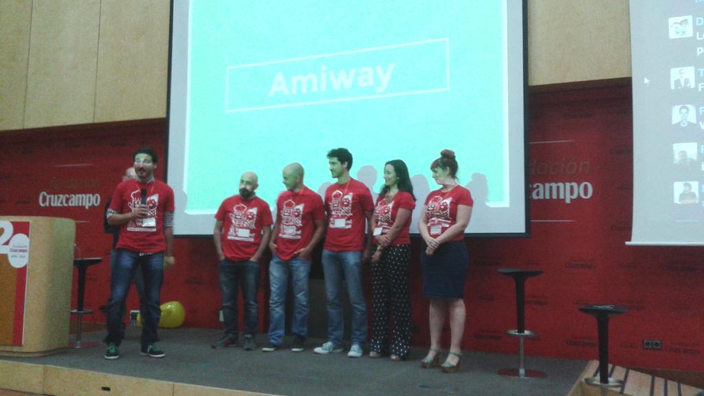 fcousinou's tweet photo. Segundo premio #SWSevilla amiway http://t.co/xJQ7MPZ80W