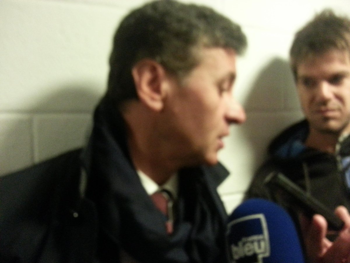 ici_gironde's tweet photo. Laurent Marti pdt @ubbrugby "C'est un nouveau pas en avant" #GLOUBB http://t.co/m9VXBZClBw