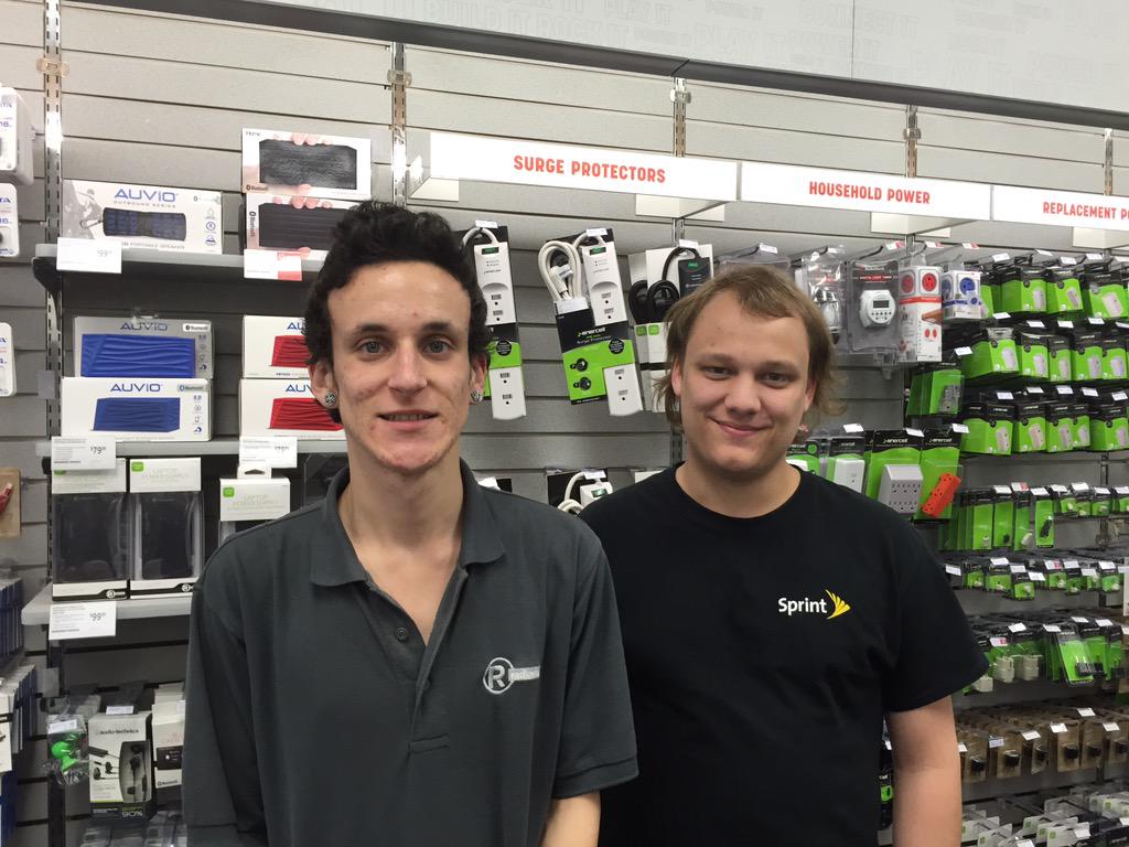 aspiringgeek's tweet image. Approaching the counter, clerk says, I&apos;m the Sprint guy &amp;amp; I can&apos;t sell the Radio Shack guy&apos;s stuff #IntegrationIssues
