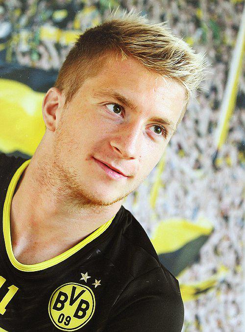 Happy 26th birthday, Marco Reus!!!!           