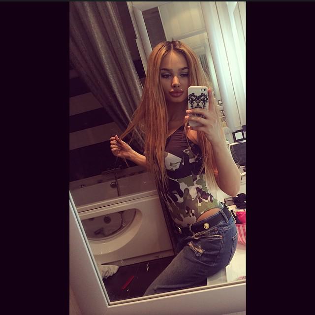 PervertedWoman's tweet image. Hey guys! 💋retweet💋