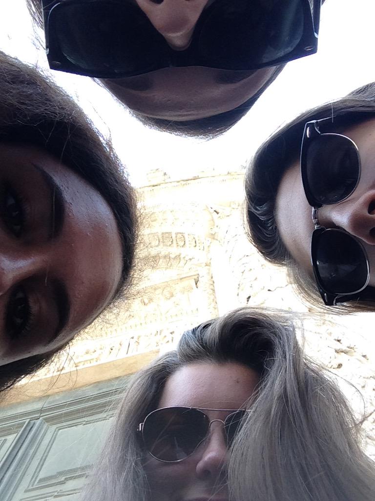 kaitlin_crum's tweet photo. So photogenic. http://t.co/Xo02Q6D39g