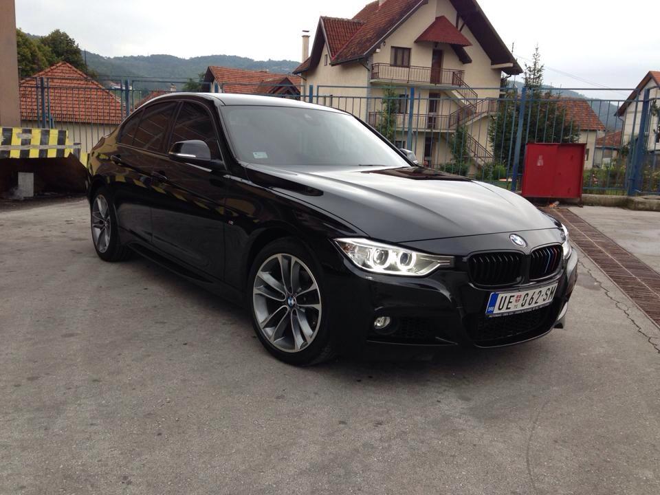 BMW tweet media