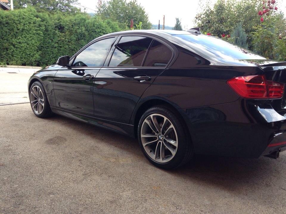 BMW tweet media