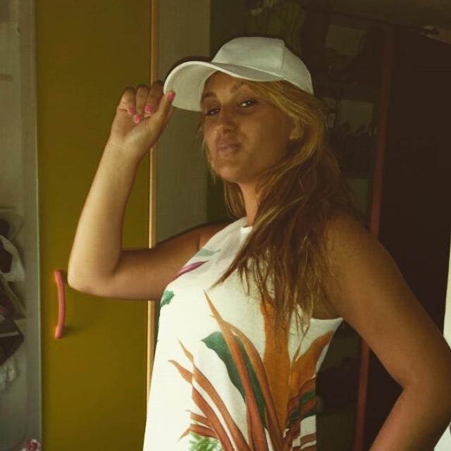 TailaSanche's tweet photo. Aii kiereme kiereme ai kiereme un pokito ai kiereme kiereme unpokito nada mas...awii bañaban bajaban jajajaja http://t.co/8jx9qS7MPR