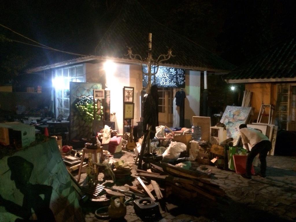 pasarseni yang tidak berseni kembali :(
@infolampung <a href="/ruangrenjana/">ruangrenjana</a> <a href="/kelilinglampung/">Keliling Lampung</a> 
sementara ini kita closed ya :(