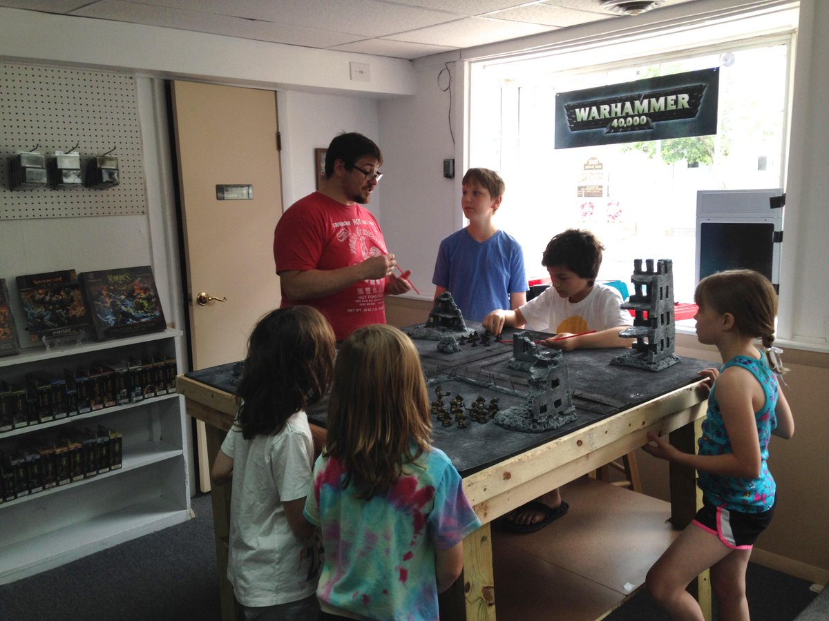 DrawbridgeGames's tweet image. Warhammer 40,000 demos!
#40K #Warhammer40K #GamesWorkshop #tabletop #games