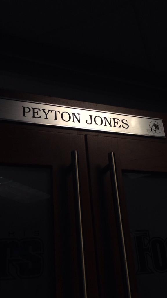 peyton_jones32's tweet photo. This season's going to be dedicated to Gaines and the others who lost their lives this year. #FlyHighGaines http://t.co/QlH8dMmVtn