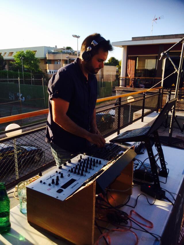 Gracias a todos/as por venir a la inauguración de Barlovento magnífica tarde y noche pinchando en nuestra terraza