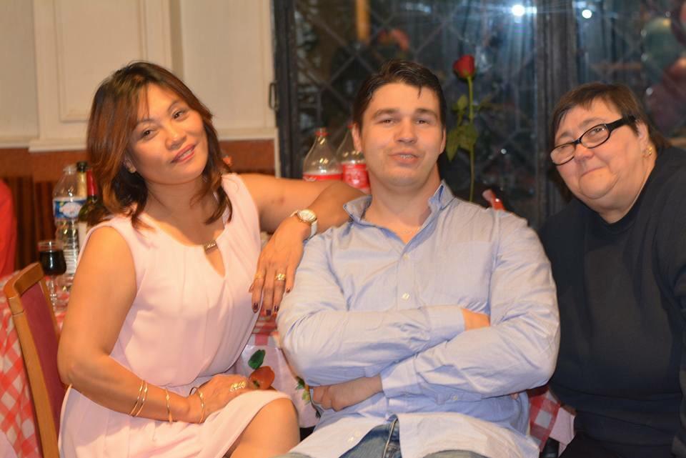 VerrenM's tweet photo. The man of the houres and mamita gold love you both ever thanks for evrything http://t.co/2eDq6Gi5SL