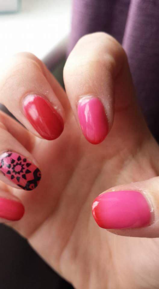 Therapilincs's tweet photo. A few more #mani's from the week. #gelpolish #BioSeaweedGel #cucciouk #gel2uk #moyoulondon #magpiebeauty #nails http://t.co/9BxAEEj2mB