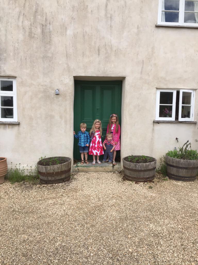 gemmacgregory's tweet photo. @rivercottage Fantastic day @RiverCottageHQ loved meeting Hugh #foodfair2015 xx http://t.co/CcRiR7WWBC