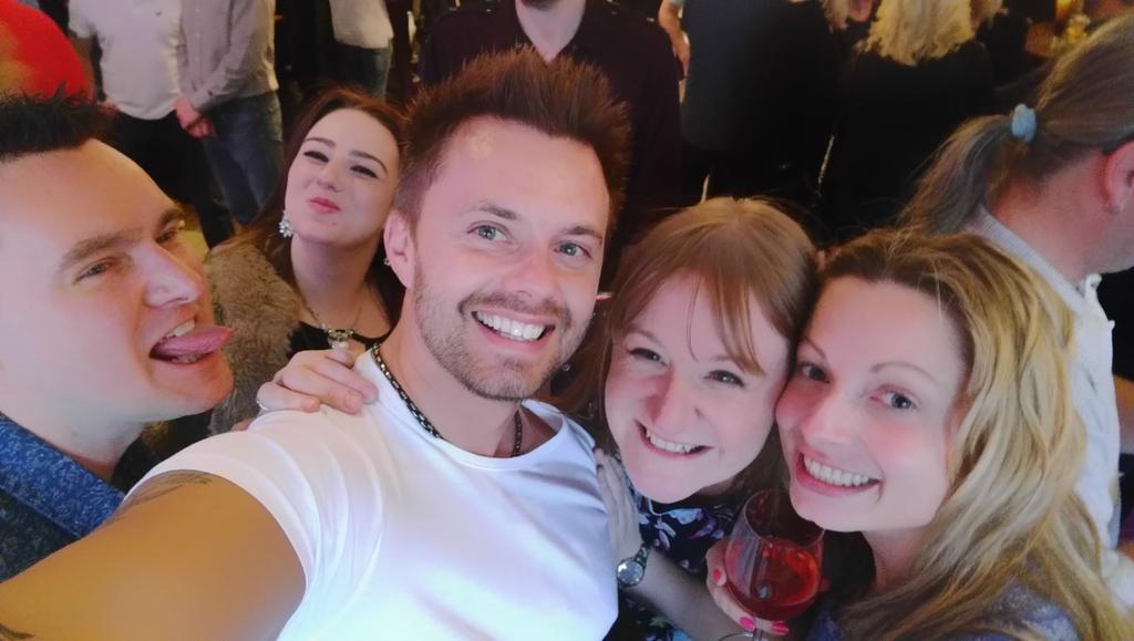 AngryDuck76's tweet image. Let the good times roll. Birmingham night out. Plenty of beers. Plenty of laughs. Plenty of good friends. Love it :)