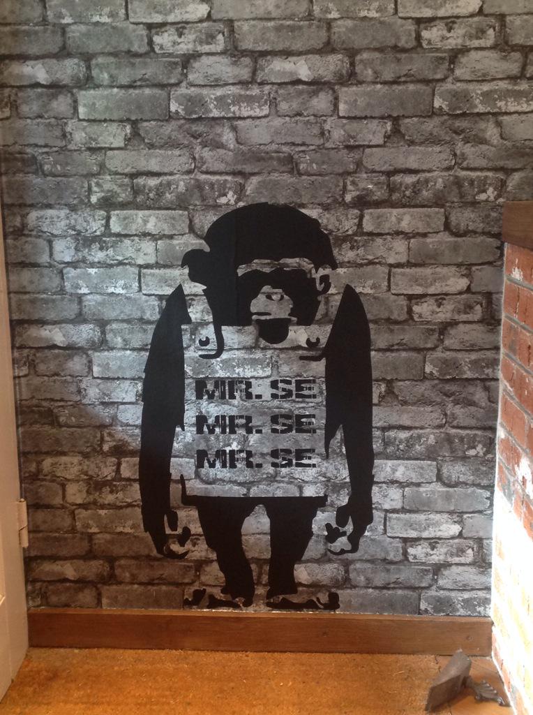 MRSEhaircare's tweet photo. #banksy #mr.se #malegroomingguide #beard #menstyle #mensfashion ##bristol #barberconnect #hairsalon #somethingelse http://t.co/lwyhwWNkzf