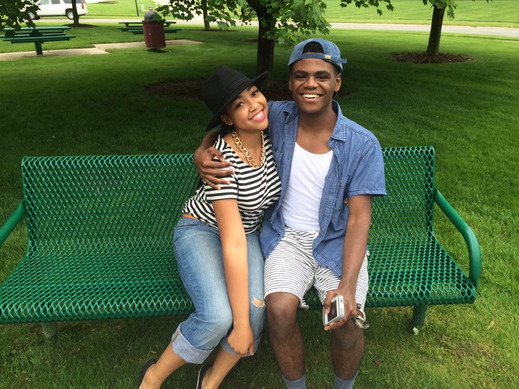 lydiafordalston's tweet photo. We did it, Zaaayyyy! ❤️😘🎓 #MyBestFriend #TwoDaysInnaRow #WereDoneNow #LakeshoreAlumni http://t.co/2J99rrOaLv