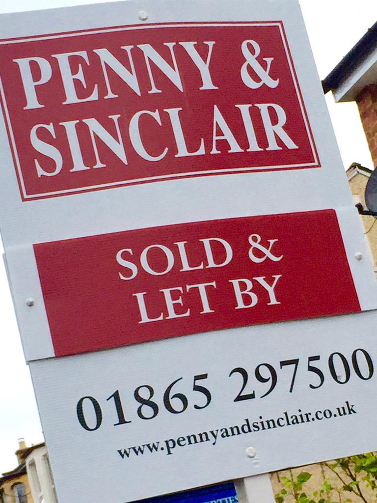 BuyToLetOxford's tweet photo. Such a great board in #OX2 #tenant @SummertownScene. #investment #landlord #Oxford #BTL #BuyToLet #property http://t.co/ogkPDlOlKF
