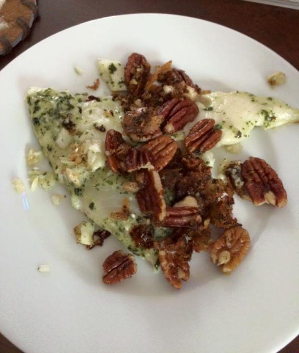 MattDapra's tweet photo. Mmmmm....basil pesto tilapia with roasted pecans! Good eatin'! :) http://t.co/MhS4enzETn