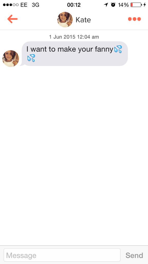 chandonBell's tweet image. @BradleeLewis @chickenboiibill 😍 1st tinder match!!! 😂 @KateHorwood93