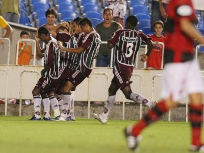 rafamarquesffc's tweet photo. GANHAR #flaFLU É NORMAL http://t.co/xdcZ47Yq2d