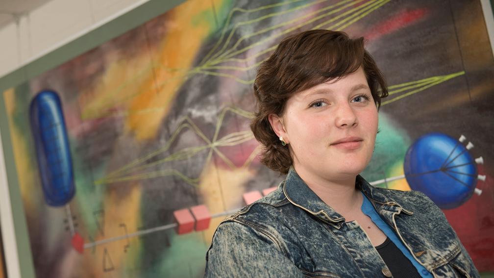 UWEauClaire's tweet image. Bringing the worlds of art and physics together
bit.ly/1LIKBdg