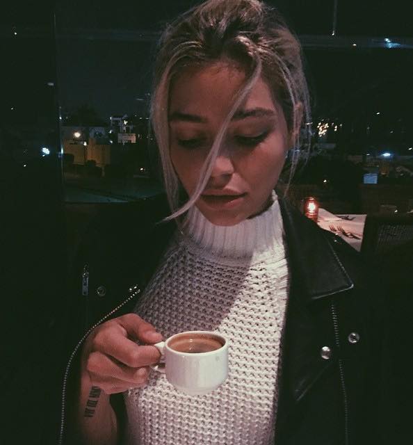 TwoHappyPeople's tweet photo. espresso ?
#ineedcoffee #monday http://t.co/5NqvNkTTVW