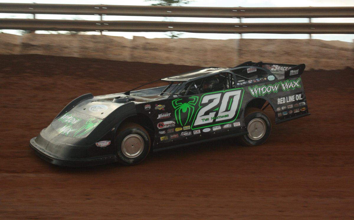 RichardAllenMSR's tweet photo. Here's @owens_jimmy during @lucasdirt hot laps @Tazspeedway. @WidowWax @RowlandRacing http://t.co/zi4FOBlC6h
