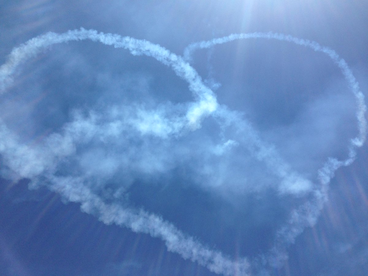 RMAirshow's tweet photo. We're humbled by the popularity showed for this event. Thanks again for your support and enthusiasm of the #RMAirshow http://t.co/p1gNH8S376