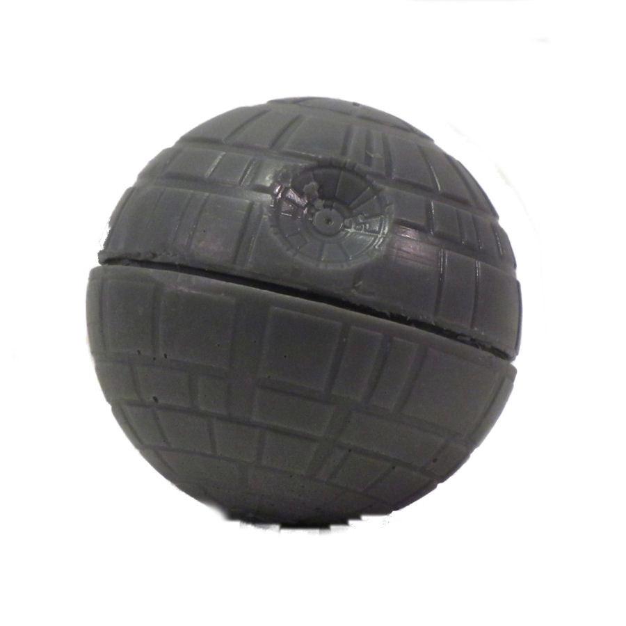 CherryPitCrafts's tweet image. Star Wars Death Star Soap - Fifty Shades Fragrance Soap - Handm… etsy.com/listing/218679… #CherryPitCrafts #GeekySoap