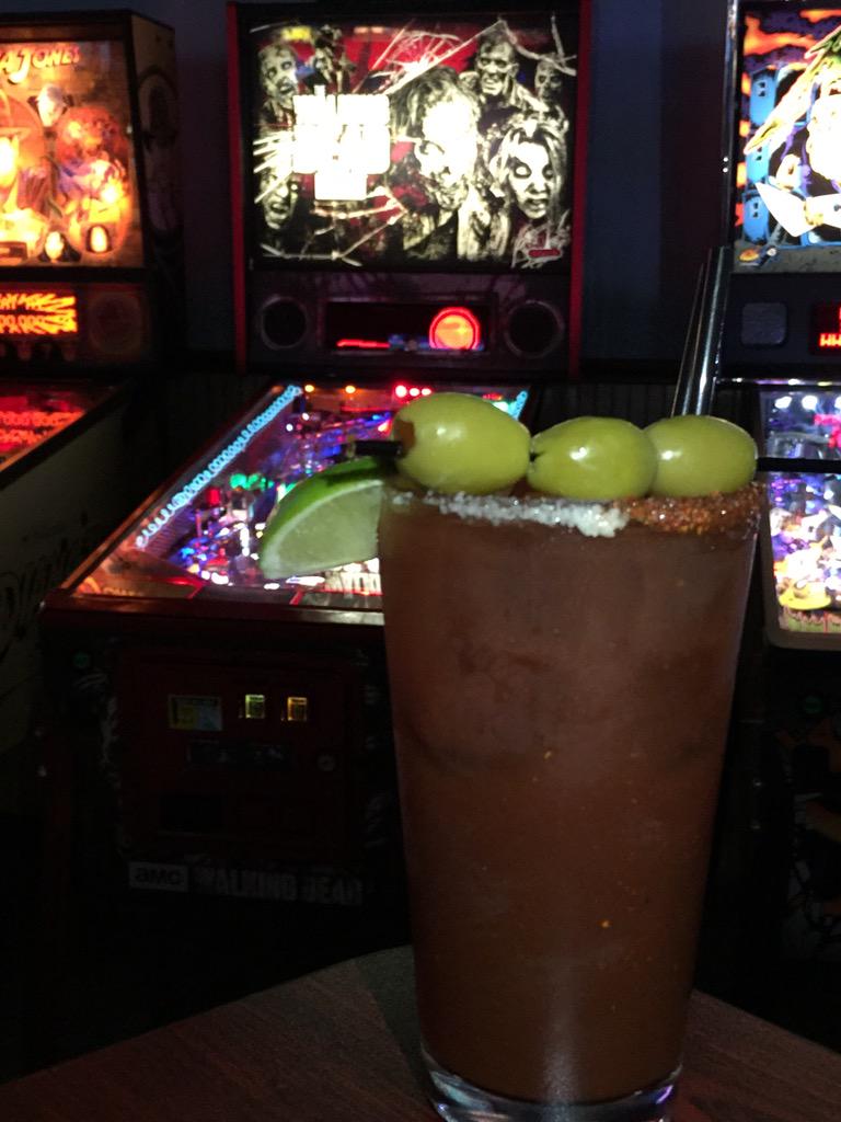 MicahTveito's tweet photo. Walking Dead Pinball and l our very own Bloody Mary, Something About Mary! #getbloody #walkingdead #RubiksArcadeBar http://t.co/qZPpMCqISP