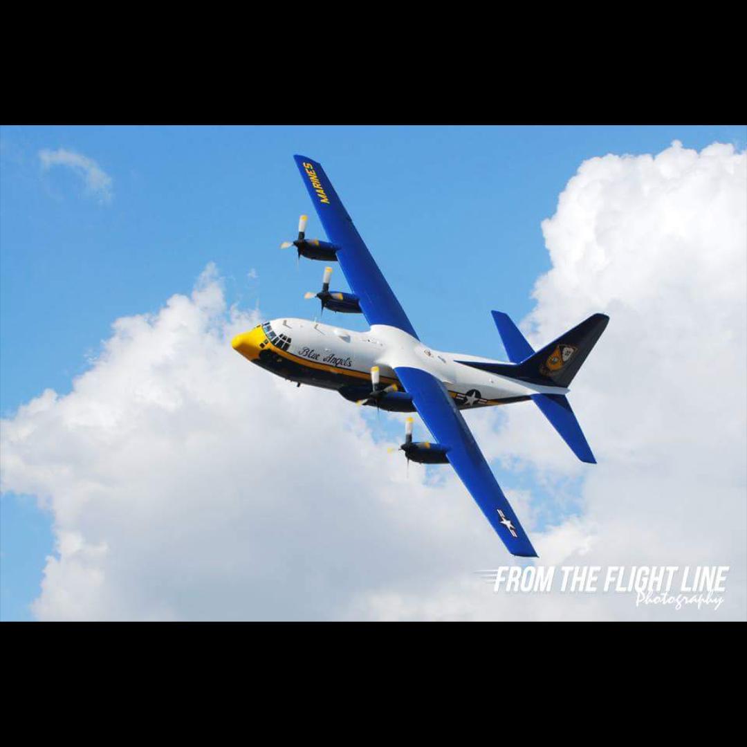 #blueangels #FatAlbert  <a href="/BlueAngelFour/">Lance B</a> @BlueAngelAO <a href="/BlueAngelDoc/">Aaron B. Hicks</a> <a href="/BlueAngelsAssoc/">Blue Angels Assoc</a> @BlueAngelThree  <a href="/BlueAngels/">Blue Angels</a>